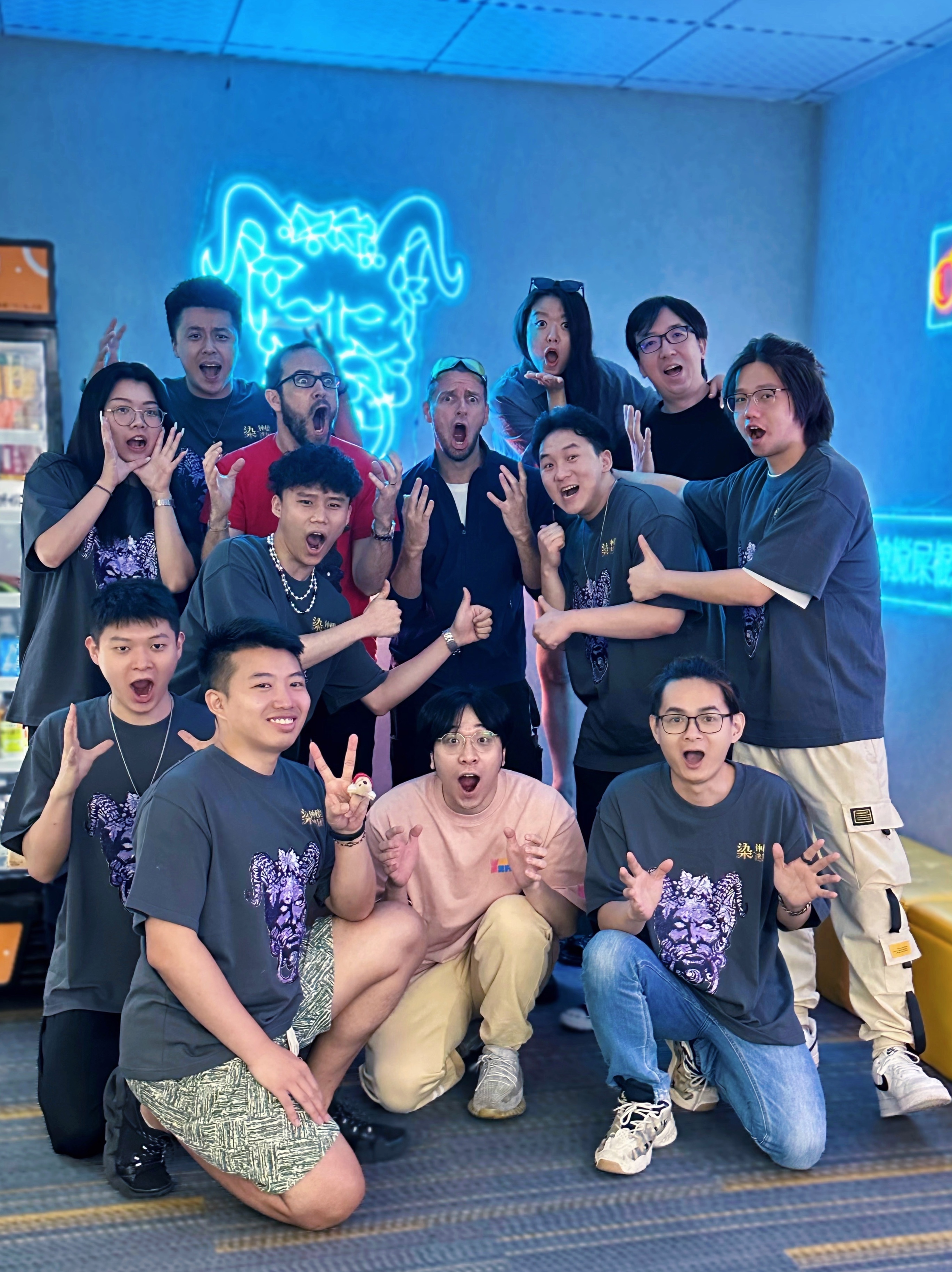 异万世界·染·钟楼谜团专营店